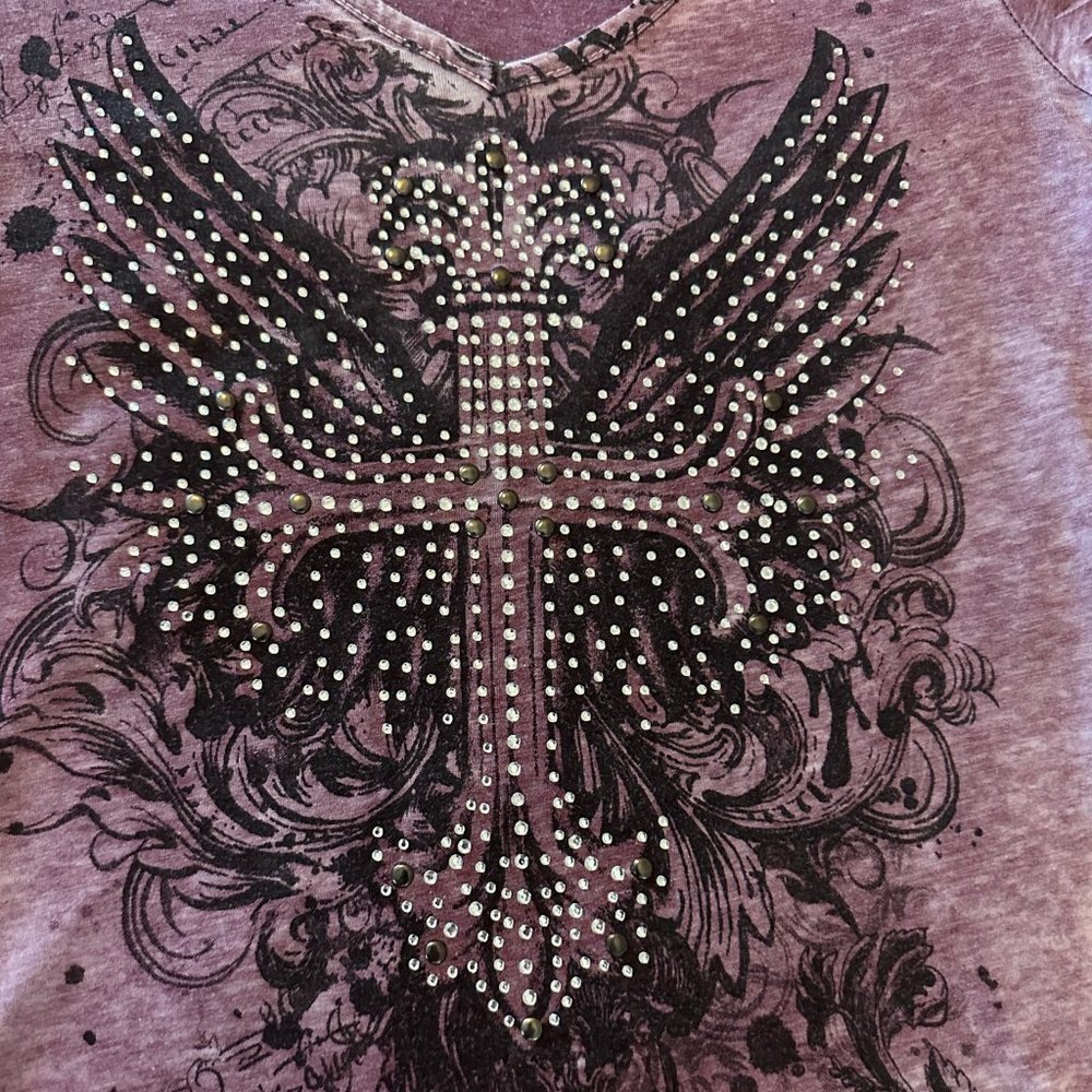 Sexy Pink / Purple rhinestone studded t-shirt.  Size S - Picture 2 of 5